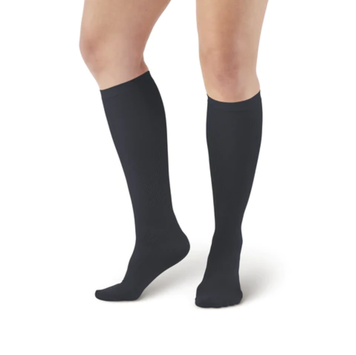 Ames Walker Style 115 Women's Socks 8-15 mmHG